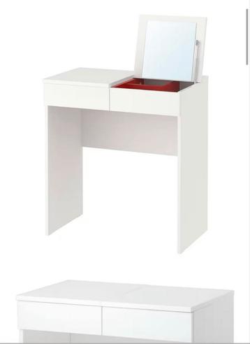 Mooie Kaptafel / Make-up Tafel beschikbaar voor biedingen