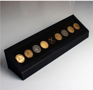 Daily stoic munten - set van 7 medaillons beschikbaar voor biedingen