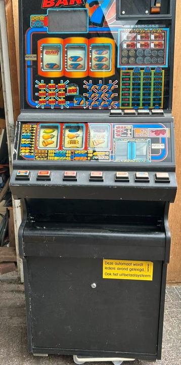 Gokkast Bar 7 Bar Seven Eurocoin Guldens beschikbaar voor biedingen