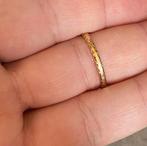 Goudkleurige ring design kan als trouwring maten 17&20, Sieraden, Tassen en Uiterlijk, Ringen, Verzenden, Nieuw, Goud, IJzer of Staal
