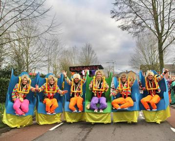 Super leuke achtbaan 8 -10 personen loopgroep 1e prijs beschikbaar voor biedingen