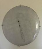 NEXT TIME Design ronde wandklok 70cm glas en rvs geruisloos, Ophalen, Zo goed als nieuw, Wandklok