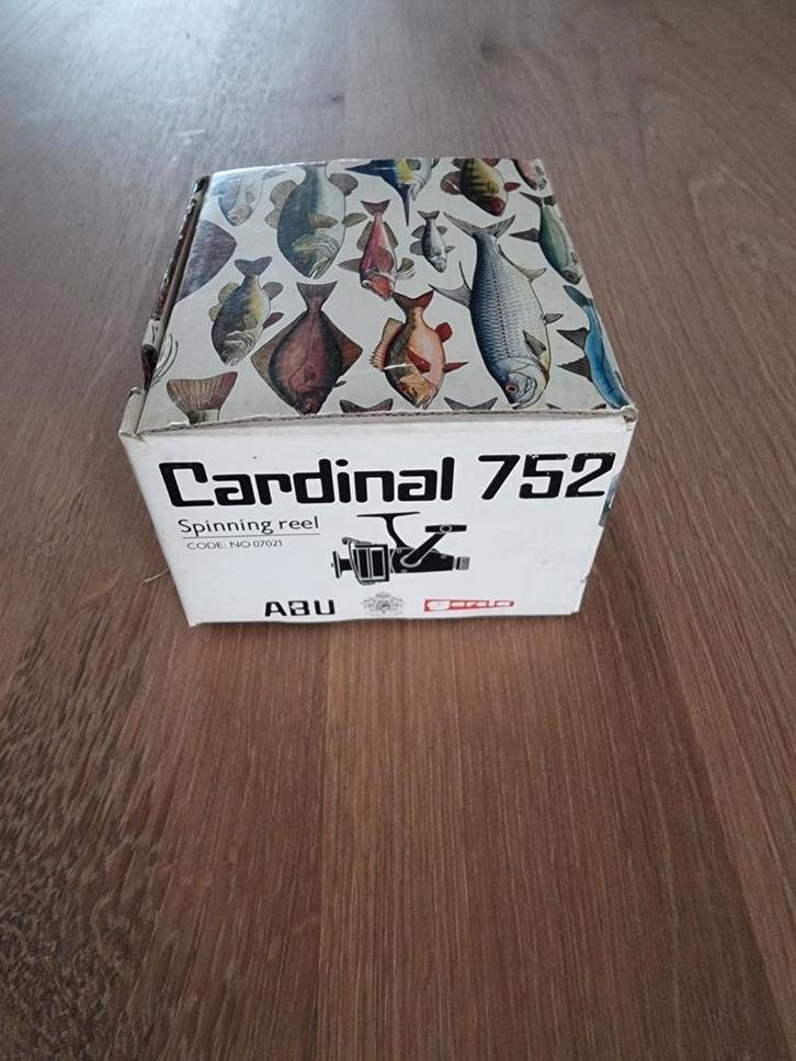 ABU Cardinal 752 spinmolen met originele doos en papieren., Watersport en Boten, Hengelsport | Algemeen, Gebruikt, Molen, Ophalen of Verzenden