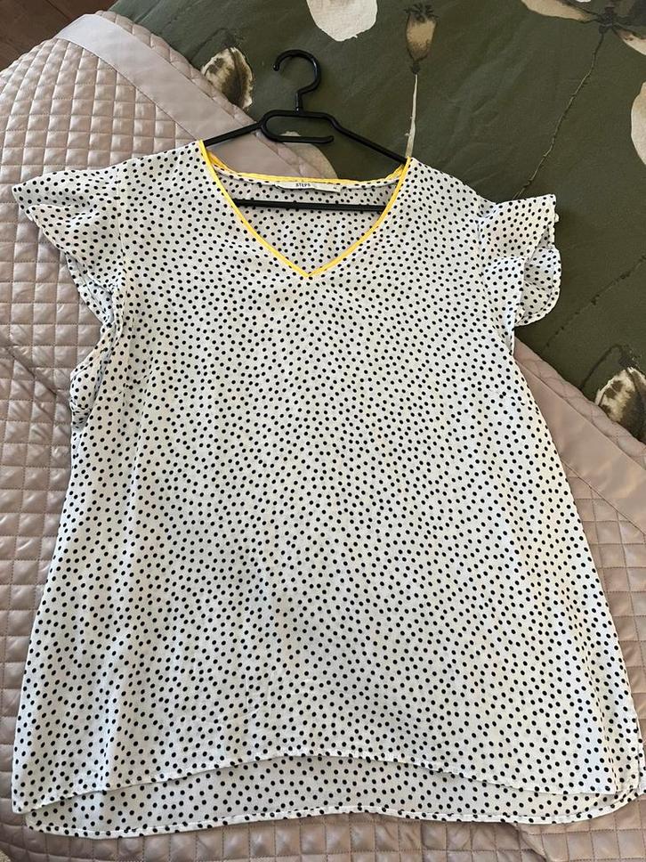 ZGAN! Mooie polkadot top van Steps maat 44!, Kleding | Dames, Tops, Zo goed als nieuw, Maat 42/44 (L), Wit, Korte mouw, Verzenden