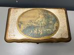 Antieke sieradendoos / muziekdoos, sieradenkist, Antiek en Kunst, Ophalen
