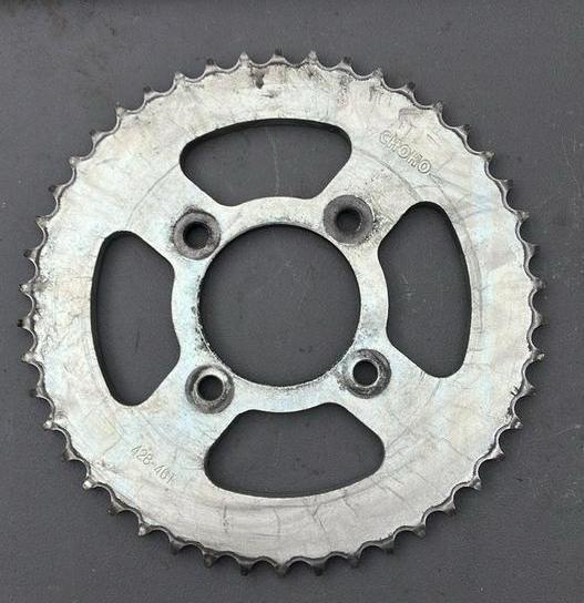 Killerbee F51 achter tandwiel en achteras, Fietsen en Brommers, Brommeronderdelen | Algemeen, Gebruikt, Overige typen, Ophalen of Verzenden