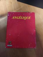 Angelique VHS box 5 videobanden, Cd's en Dvd's, Ophalen of Verzenden