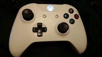 Xbox One S Controller beschikbaar voor biedingen