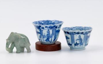 Chinees porselein | Kangxi 18e eeuw 2 st. beschikbaar voor biedingen