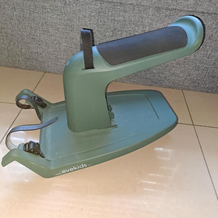 Eve kids kidsit meerijdplankje, Kinderen en Baby's, Overige Kinderen en Baby's, Zo goed als nieuw, Ophalen