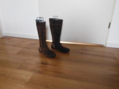 mooie donkerbruine suede leren laarzen van Esprit, mt 38, Kleding | Dames, Schoenen, Nieuw, Hoge laarzen, Bruin, Verzenden