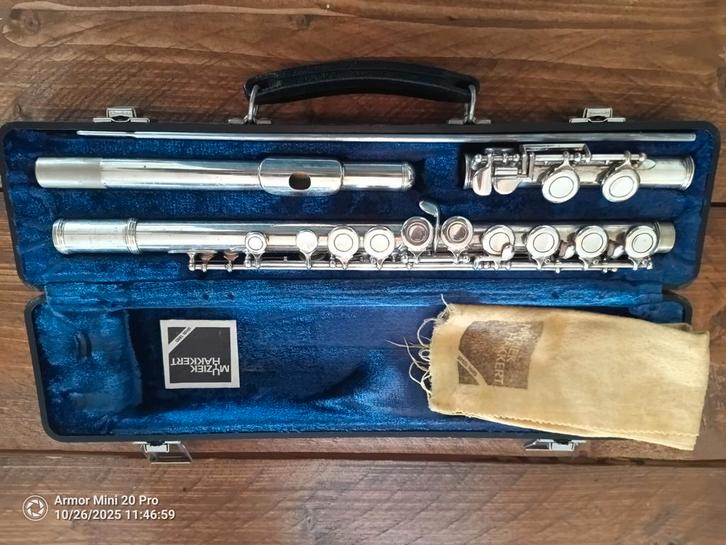 Dwarsfluit in nette staat + onderhoud set, Muziek en Instrumenten, Blaasinstrumenten | Dwarsfluiten en Piccolo's, Ophalen of Verzenden