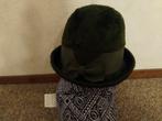 Dames hoed haarvilt groen, 56 of 57 cm (M, 7 of 7⅛ inch), Hoed, Ophalen of Verzenden, Zo goed als nieuw