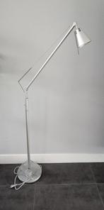 Staande leeslamp, Huis en Inrichting, Lampen | Vloerlampen, Ophalen, Gebruikt, Metaal, Modern