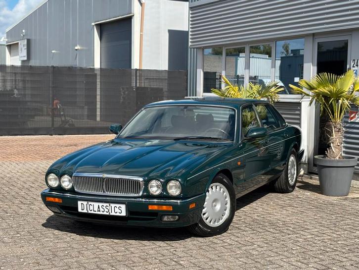 Jaguar XJ6 3.2 1996 X300 origineel Nederlands!!, Auto's, Jaguar, Bedrijf, XJ, ABS, Airbags, Airconditioning, Alarm, Climate control