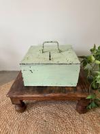 Vintage brandkist / geldkist met sleutel - 90 jaar oud -11kg, Ophalen of Verzenden