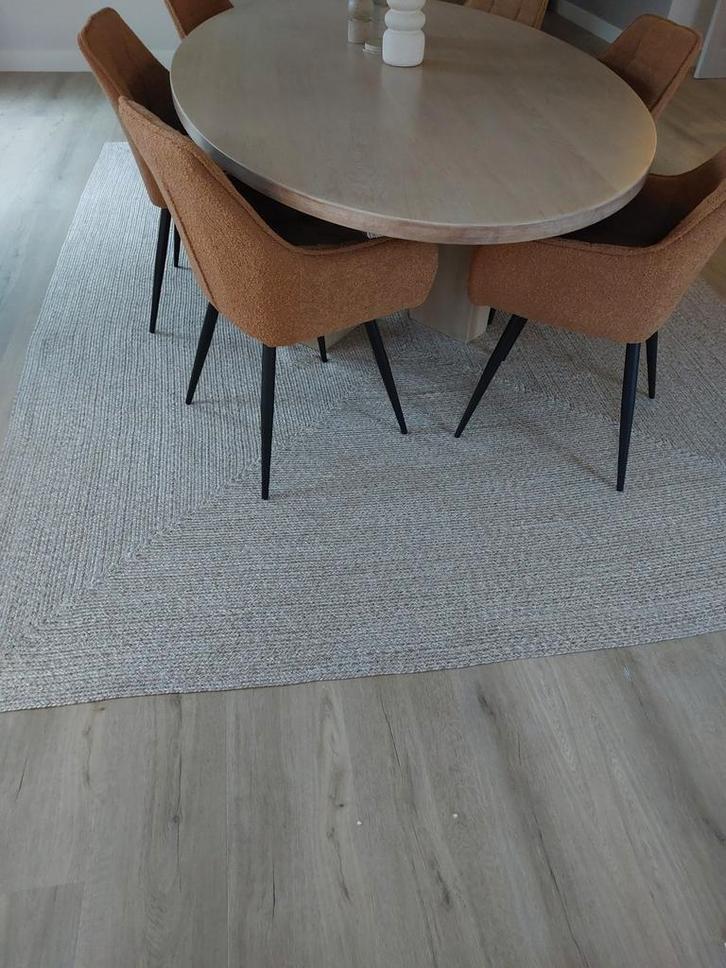 FRAAI home&living 240x330cm xxl vloerkleed kleed, Huis en Inrichting, Stoffering | Vloerbedekking, Zo goed als nieuw, Tapijt, minder dan 10 m²