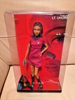 Star Trek Barbie LT. UHURA Barbie collector pink label!, Ophalen of Verzenden, Zo goed als nieuw, Pop