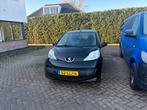 Peugeot 107 1.0 12V 3DR 2008 Zwart, Auto's, Voorwielaandrijving, 4 stoelen, Handgeschakeld, Particulier