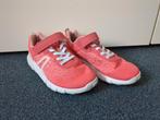 Sportschoenen/gymschoenen maat 35, Ophalen of Verzenden, Zo goed als nieuw, Newfeel, Jongen of Meisje