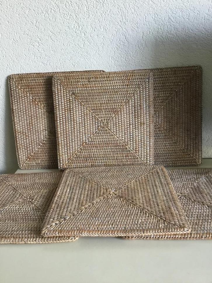 6 birma riet whitewash placemats 31 x 31 cm excl. servies, Huis en Inrichting, Woonaccessoires | Onderzetters, Gebruikt, Bord