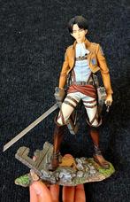 Levi figure, Attack on Titan, Ophalen of Verzenden, Zo goed als nieuw
