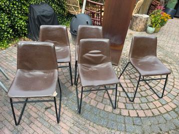 5 GRATIS leren bruine eetkamer stoelen