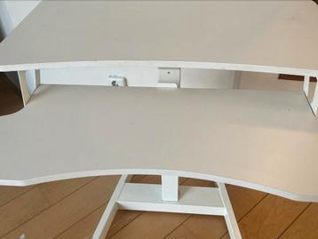 Manual standing desk/ stabureau beschikbaar voor biedingen