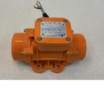 OLI / Italvibras MVE 100.3 trilmotor, 380 volt. 2 stuks beschikbaar voor biedingen