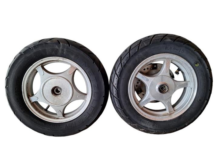 Bandenset velgenset 10 inch Origineel AGM Retro scooter, Fietsen en Brommers, Brommeronderdelen | Scooters, Gebruikt, Ophalen of Verzenden