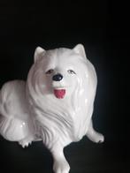 Italiaans porseleinen beeldje van een keeshondje izgst, Ophalen of Verzenden