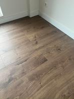 +- 80 m3 V GROEF LAMINAAT VLOER NIEUW AL VERWIJDERD PLINTEN, 50 tot 150 cm, Ophalen of Verzenden, Zo goed als nieuw, 10 m² of meer