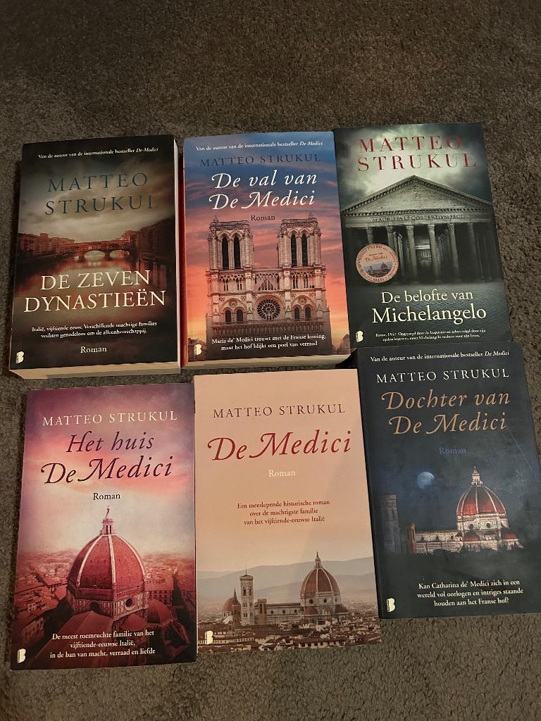 De Medici, Strukul, Serie van  6 boeken, Ophalen of Verzenden, Zo goed als nieuw