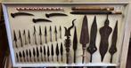 Museum display Afrikaanse wapens & artifacts • 1900s, Ophalen