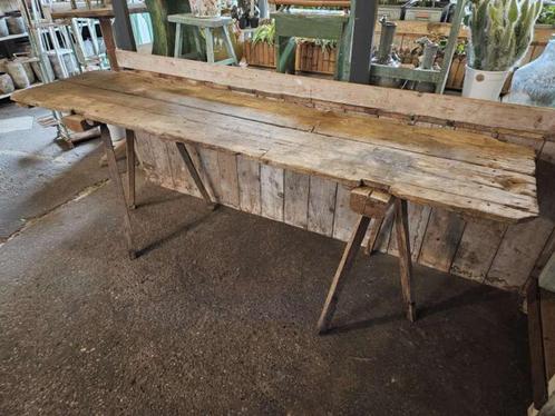 oude stoere tafel ``WOONWINKEL RUSTIEK``, Huis en Inrichting, Complete eetkamers, Ophalen of Verzenden