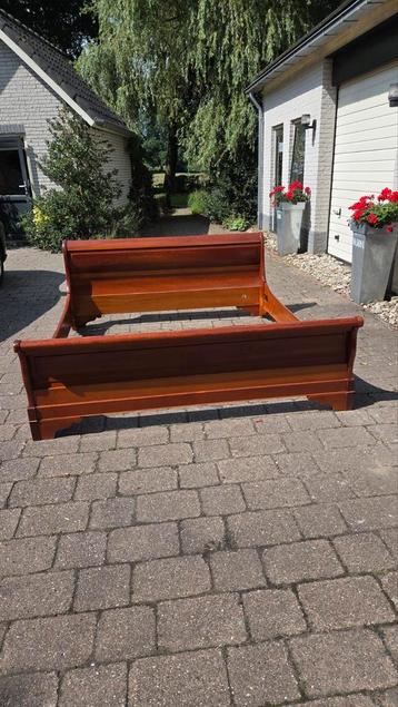 Grange Louis Philippe bed 180 x 200 cm beschikbaar voor biedingen