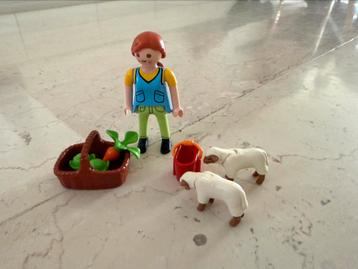Playmobil vrouw met lammetjes beschikbaar voor biedingen