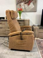Te koop prachtige Elektrische sta op relaxstoel Fitform, Huis en Inrichting, Fauteuils, Ophalen, Zo goed als nieuw, 75 tot 100 cm