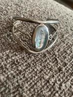 Zilveren  manchetarmband met een ovale abalone schelp, Sieraden, Tassen en Uiterlijk, Armbanden, Ophalen of Verzenden, Zilver