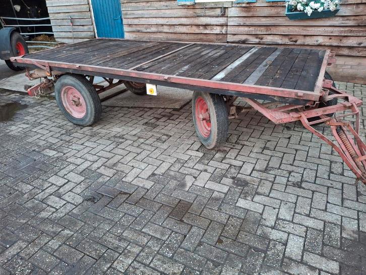 Boerenwagens 378 x 168 en 300 x 165 cm, 250 euro p.s., Doe-het-zelf en Verbouw, Transportwagens, Gebruikt, Transportkar, 100 liter of meer