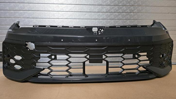 Voorbumper VW Golf 8 VIII 8.5 FACELIFT GTI GTD 4xPDC bj.2024, Auto-onderdelen, Carrosserie en Plaatwerk, Bumper, Voor, Gebruikt