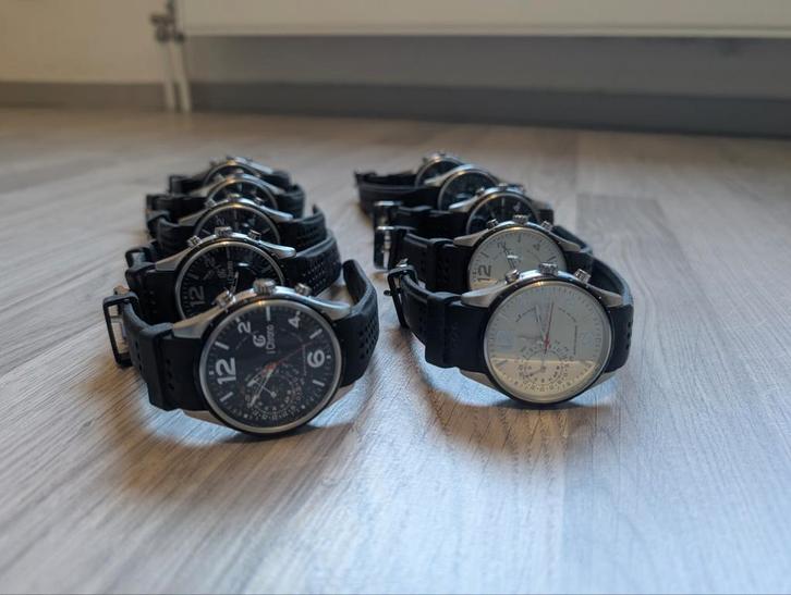 10 nieuwe horloges, Sieraden, Tassen en Uiterlijk, Horloges | Heren, Nieuw, Overige merken, Staal, Ophalen of Verzenden