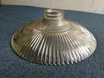 te koop vintage glazen lampekap, holophane stijl, Antiek en Kunst, Antiek | Lampen, Ophalen of Verzenden