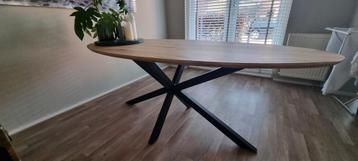 Prachtige eiken eettafel | ovaal | zwart staal | 200 x 90 cm beschikbaar voor biedingen