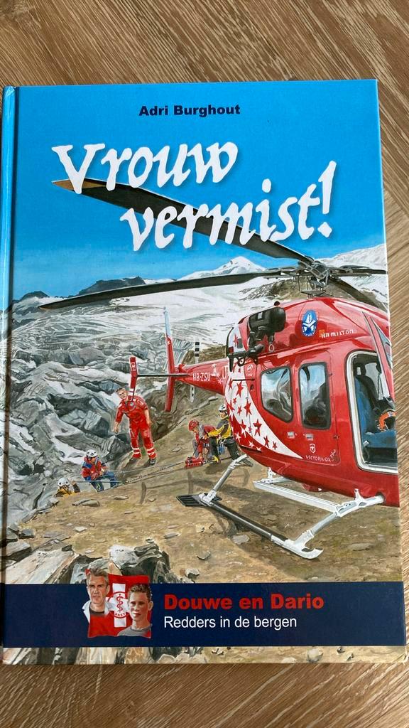 Adri Burghout - Vrouw vermist, Boeken, Kinderboeken | Jeugd | 10 tot 12 jaar, Zo goed als nieuw, Ophalen of Verzenden