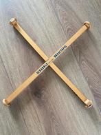 Houten draaikruis SIO handig voor scrabble bord nette staat, Hobby en Vrije tijd, Gezelschapsspellen | Bordspellen, Ophalen of Verzenden