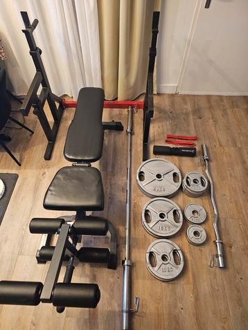 Olympische gewichten 120kg, Squatrek, bench, halterstang  beschikbaar voor biedingen