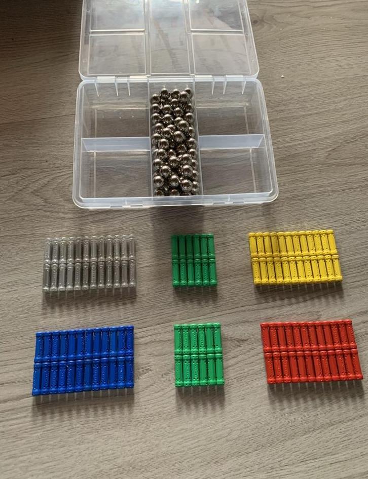 Geomag (100%) plus bak, leuk sint/kerstcadeau., Kinderen en Baby's, Speelgoed | Educatief en Creatief, Gebruikt, Knutselen, Bouwen