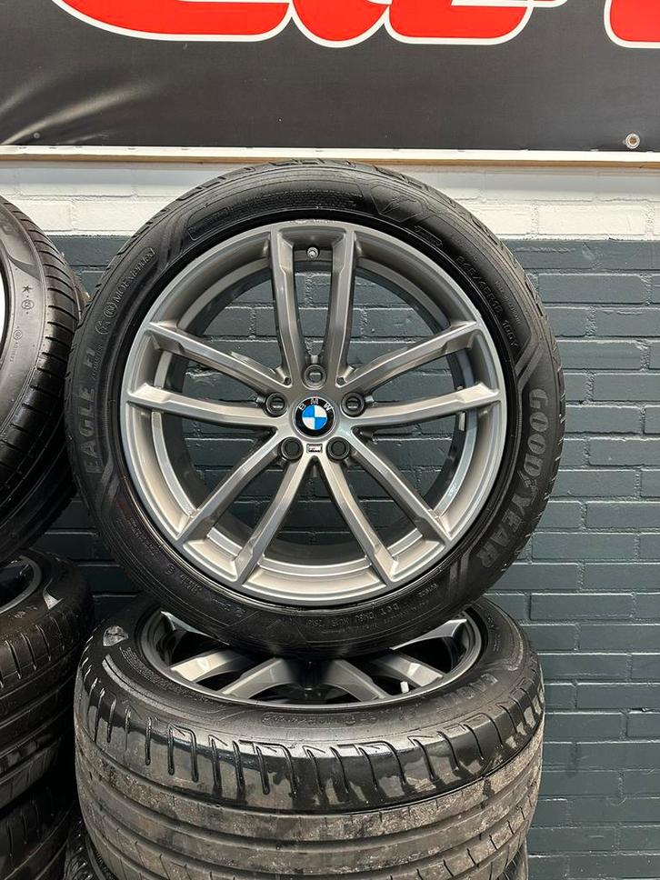 BMW 5 serie G30/G31 18'' Styl 662M + Goodyear RFT & Pirelli, Auto-onderdelen, Banden en Velgen, Banden en Velgen, Zomerbanden