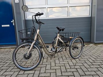 Vogue Trivelo  | slechts 6km gereden! | elekt ondersteuning beschikbaar voor biedingen